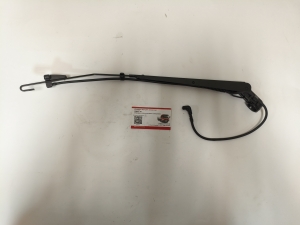 Рычаг стеклоотчистителя Е-5 Fuso ML274878