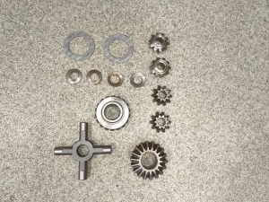 Ремкомплект дифференциала редуктора (крестовина, шестерни п/оси, сателлиты, шайбы) Fuso Canter MC819054