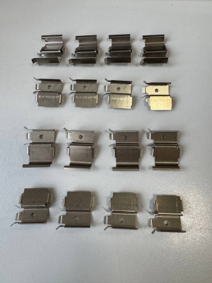 Фиксаторы тормозных колодок 16 шт на 1 ось Fuso Canter Евро4 MK448141